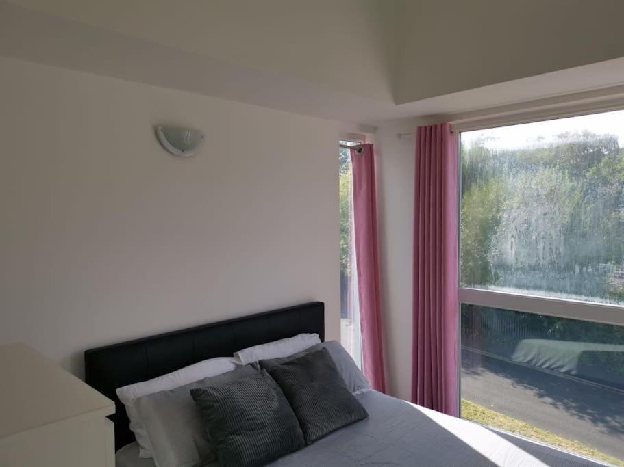 Dellehomes- Free Parking, Wfh, Family-Friendly Manchester Eksteriør billede