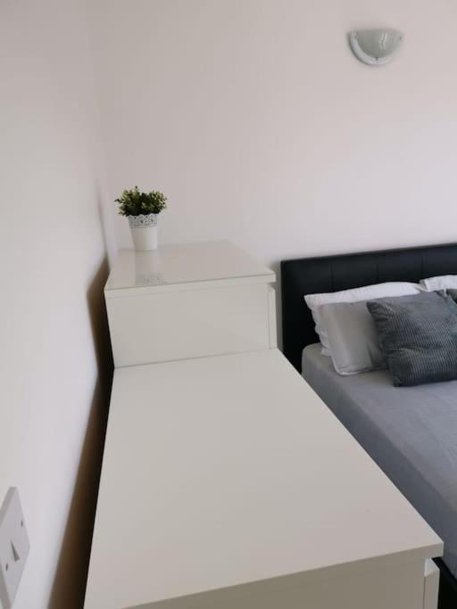 Dellehomes- Free Parking, Wfh, Family-Friendly Manchester Eksteriør billede