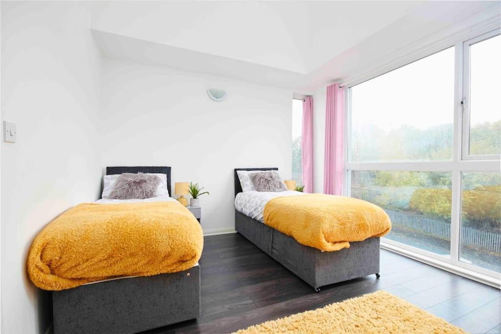 Dellehomes- Free Parking, Wfh, Family-Friendly Manchester Eksteriør billede